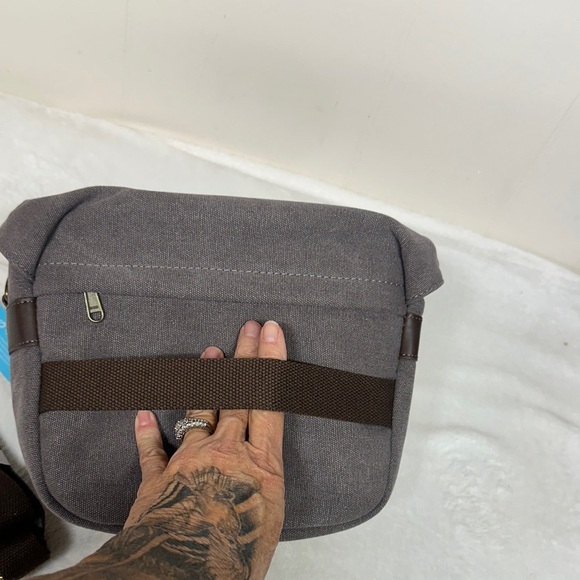 Bassmart Gray Messenger or accessories Bag - Picture 4 of 14